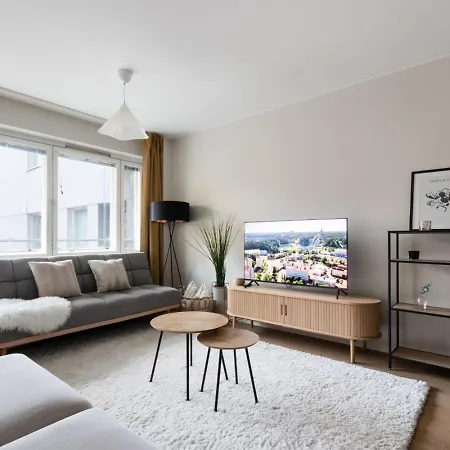 Huoneisto Fully Renovated 2-bedroom In Centrum