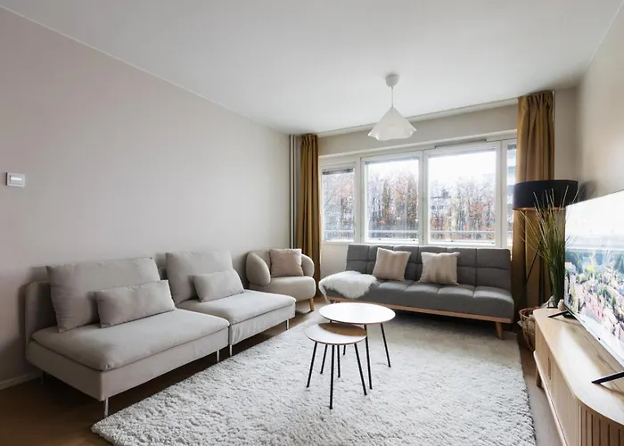 Fully Renovated 2-bedroom In Centrum * Lahti